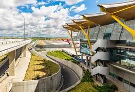 Biggest And Busiest Airport In Europe