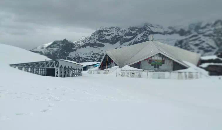 Hemkund (Gurudwara Shri Hemkund Sahib)