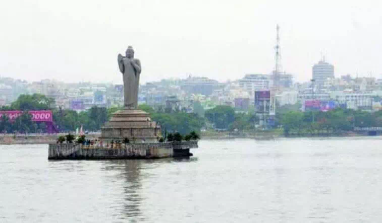 Hussain Sagar Lake