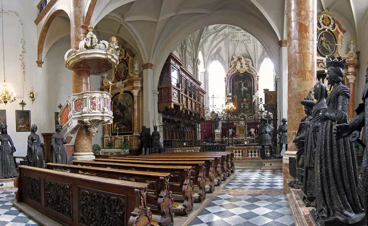 Innsbruck's Hofburg und Hofkirche