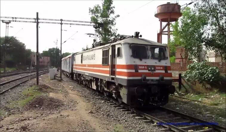 New Delhi Kanpur shatabdi express