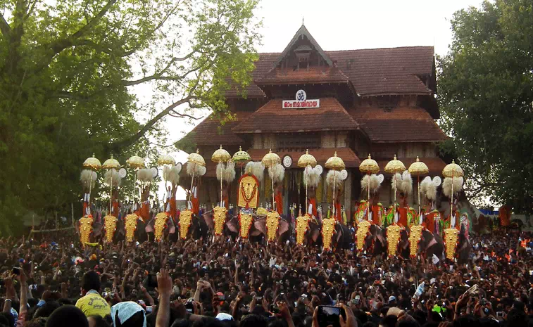 A Guide To Kerala Colorful Temple And Elephant Festivals
